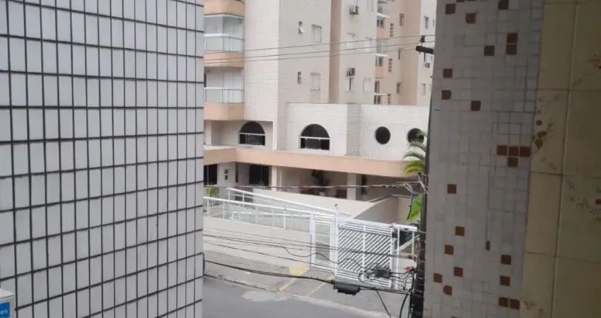 Nós  estamos á  mais de 8 anos no ramo imobiliário, podemos garantir que esse imóvel localizado  em um dos bairros mais querido e visitado na cidade de praia grande, por um preço que cabe no seu bolso