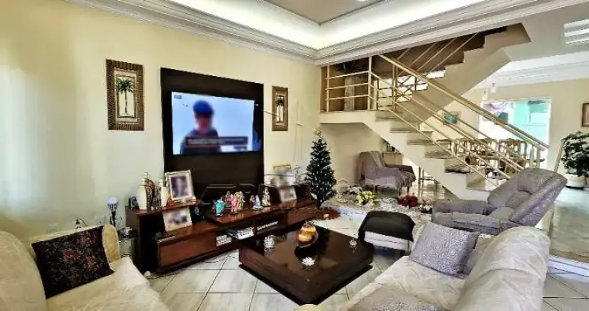 CASA EM CONDOMINIO,3 Dormitorio(s) bairro Villa Dos Inglezes VILLA DOS INGLEZES