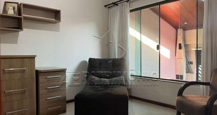 CASA,2 Dormitorio(s) bairro Hortência
