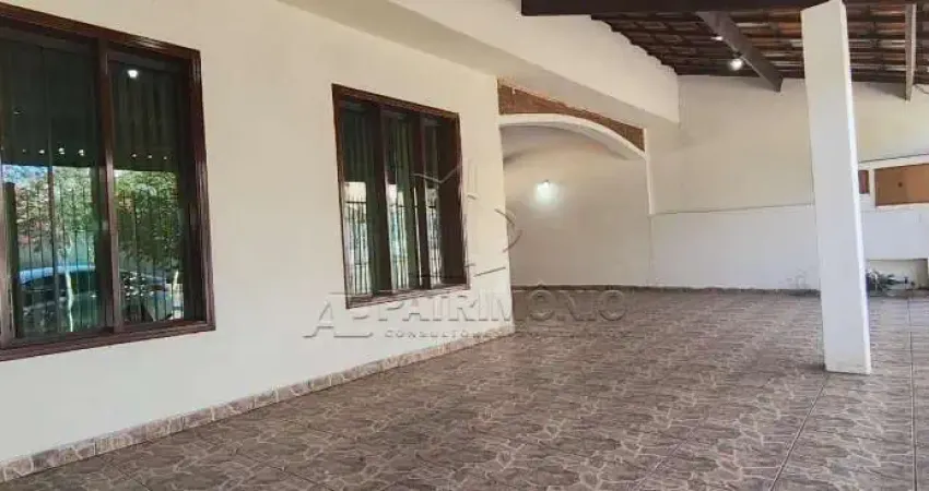 CASA TERREA GABRIEL COM 3 QUARTOS