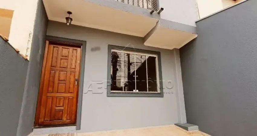 Casa no bairro Cidade Jardim com 3 dormitórios, 1 sendo suíte