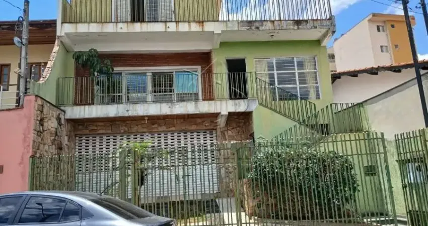 CASA ASSOBRADADA SÃO JOÃO COM 3 QUARTOS SENDO 1 SUITE