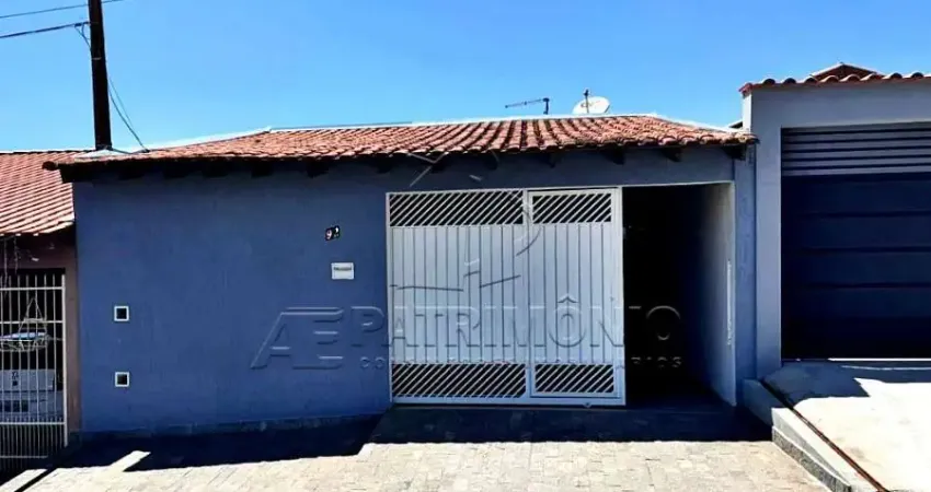 CASA, DOIS DORMITÓRIOS, SENDO UM DELES SUÍTE NO BAIRRO PIAZZA DI ROMA
