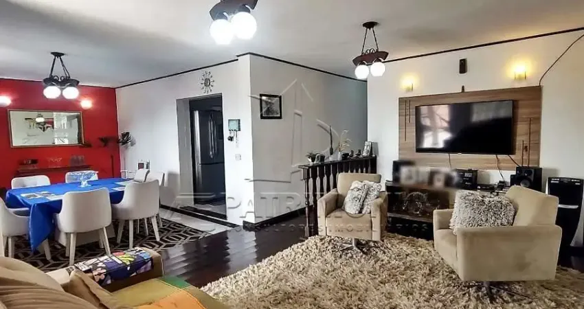 Casa com 2 quartos à venda na Doutor Jose Stilitano, 327, Parque Ouro Fino, Sorocaba