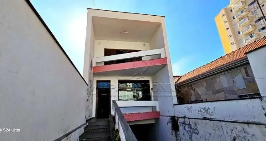 SOBRADO COM 3 SUITES SENDO 1 MASTER; CENTRO; SOROCABA