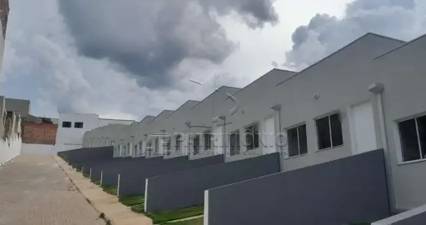 Casa em condomínio fechado com 2 quartos à venda na Izabel Ferreira Coelho, 766, Jardim Maria Lúcia, Votorantim