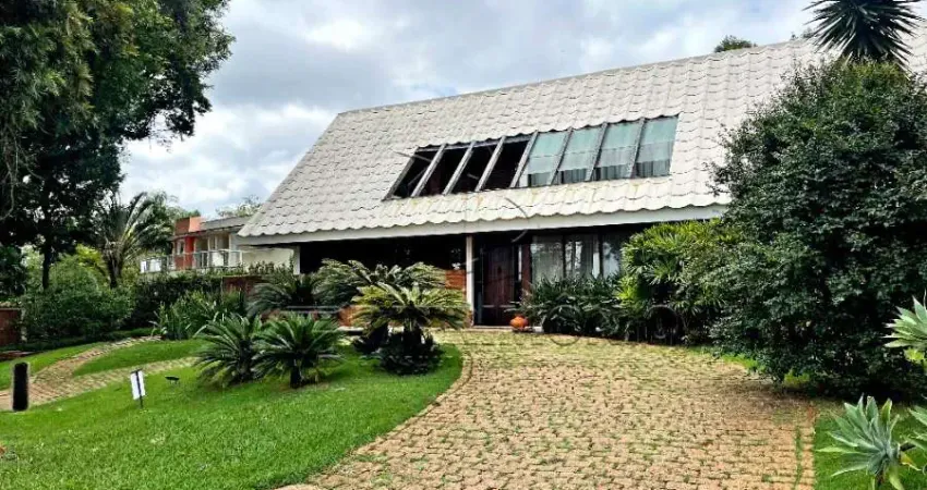 Casa; sobrado; residencial; lago azul; araçoiaba da serra.