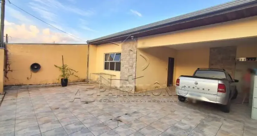 CASA 3 QUARTOS SENDO 1 SUITE SANTA TEREZA