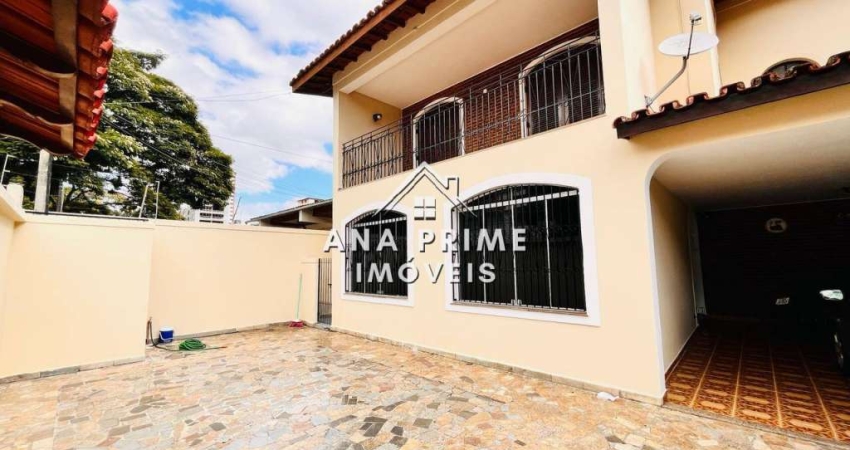 Sobrado 401m² - 4 dormitórios, 2 suítes - Jardim Esplanada
