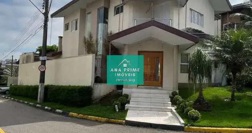 Sobrado 240m² com piscina, á venda - 3 dormitórios - Jacareí