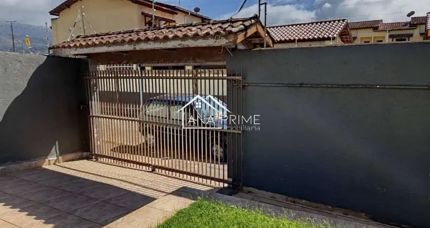 Sobrado 303m² (terreno) á venda - 3 dormitórios - Indaiá, Caraguatatuba