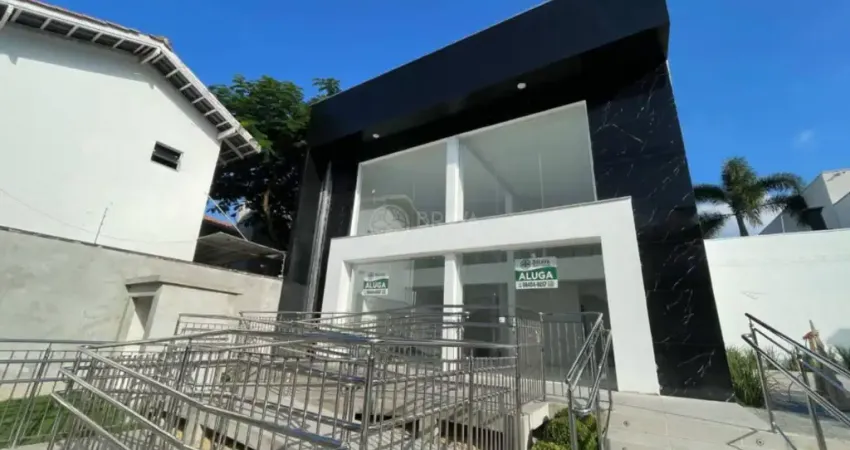 SALA COMERCIAL - PRAIA DOS AMORES EM BALNEÁRIO CAMBORIÚ