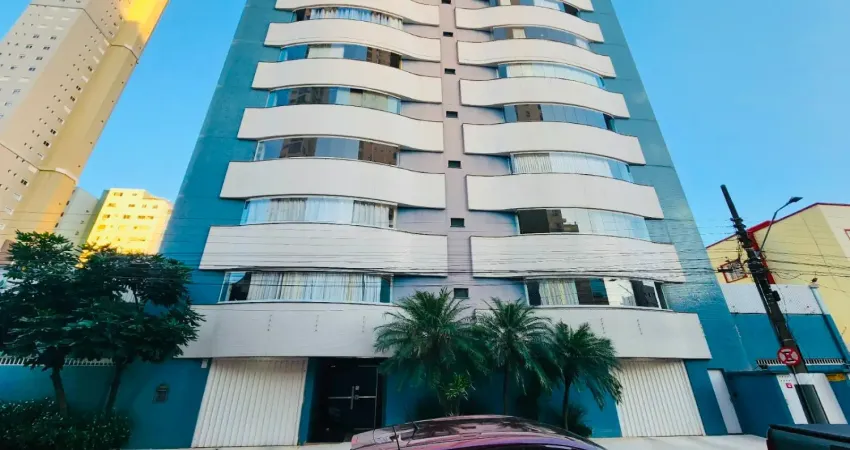 Apartamento mobiliado no centro de balneário camboriú – edifício montmartre