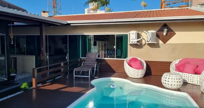 Casa com 3 quartos à venda na Rua Eredes Serpa, Cordeiros, Itajaí