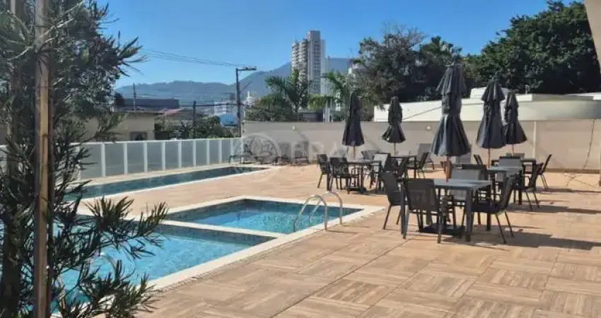 Apartamento com 2 quartos para alugar na Rua José Pereira Liberato, São Judas, Itajaí