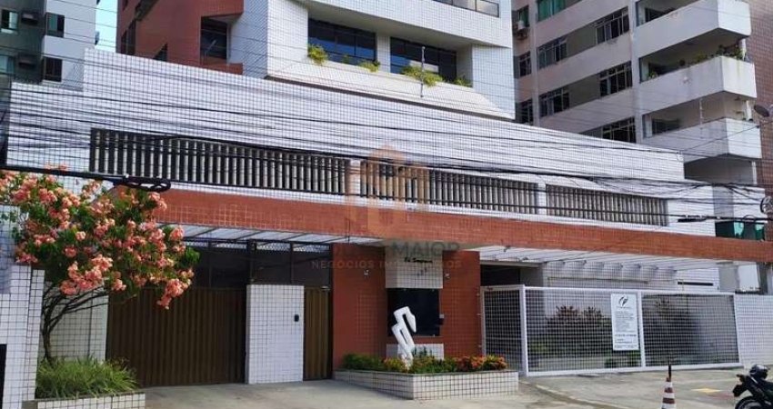 Apartamento a venda em Boa Viagem, com 2 quartos sendo 1 suíte, 1 wc social, sala e cozinha, com escelente localização.