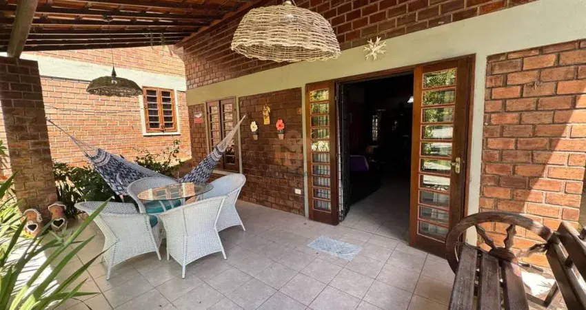 Cod 355/ Casa Em Condomínio em Santana  -  Gravatá