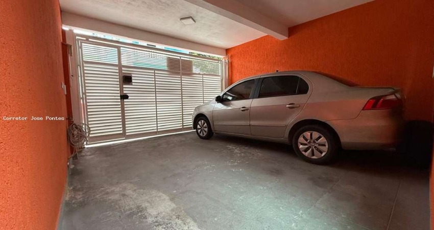 Casa a venda com 3 Dormitórios suíte 2 vagas