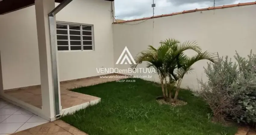 Casa para Venda em Boituva, Residencial Vitória, 3 dormitórios, 1 suíte, 2 banheiros, 2 vagas
