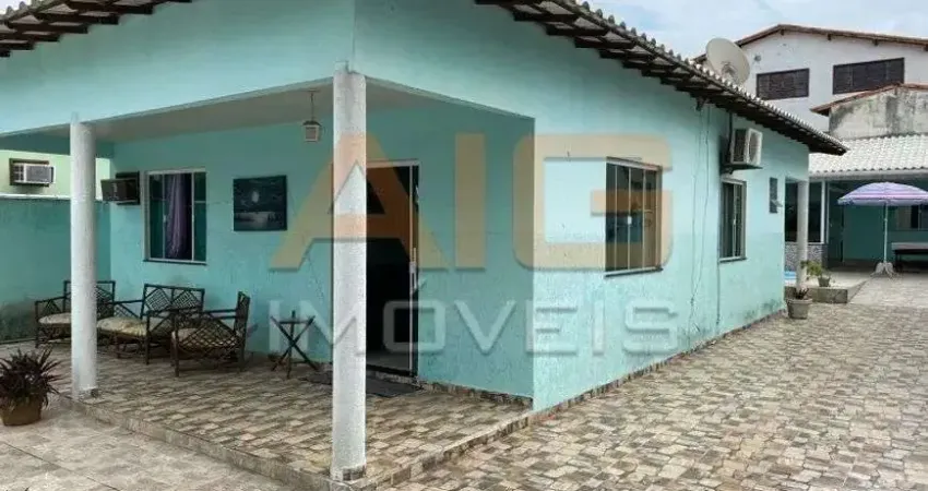 Casa 4 Quartos Condomínio Com Piscina e Churrasqueira
