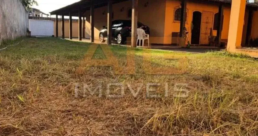 Casa 3 Quartos Edícula Suíte Churrasqueira na Estação