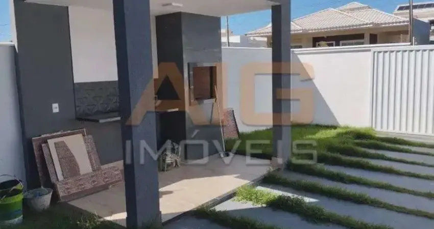 Excelente casa linear com 3 quartos sendo 1 suíte com closet