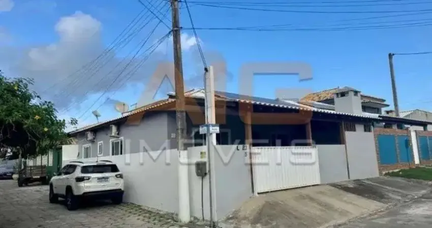 Casa com 3 quartos à venda na Rua Doze de Outubro, 677, Fluminense, São Pedro da Aldeia