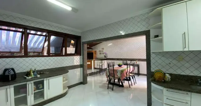 Casa à venda no São Luiz, Pará de Minas