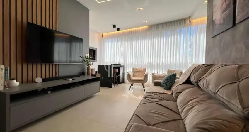 Apartamento com 3 quartos à venda na Rua 207, 25, Meia Praia, Itapema