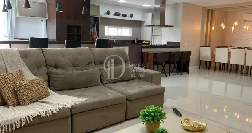 Apartamento mobiliado pertinho do mar, meia praia, itapema - sc