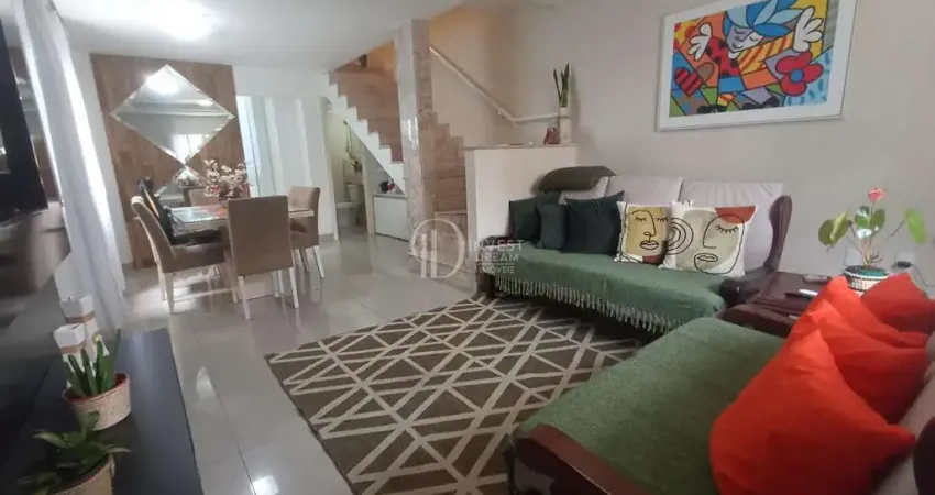 Casa com 3 quartos para alugar na Rua 296, 720, Meia Praia, Itapema