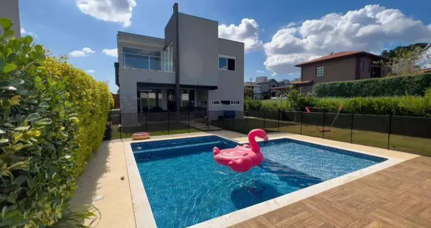 Maravilhosa Casa a Venda - Condomínio Residencial Campos do Conde !