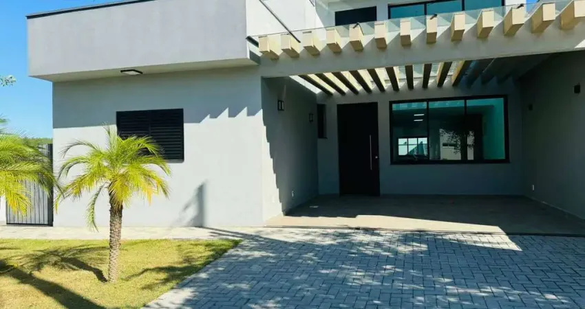 Linda casa á venda no Condomínio Euroville II - Bragança Paulista SP.