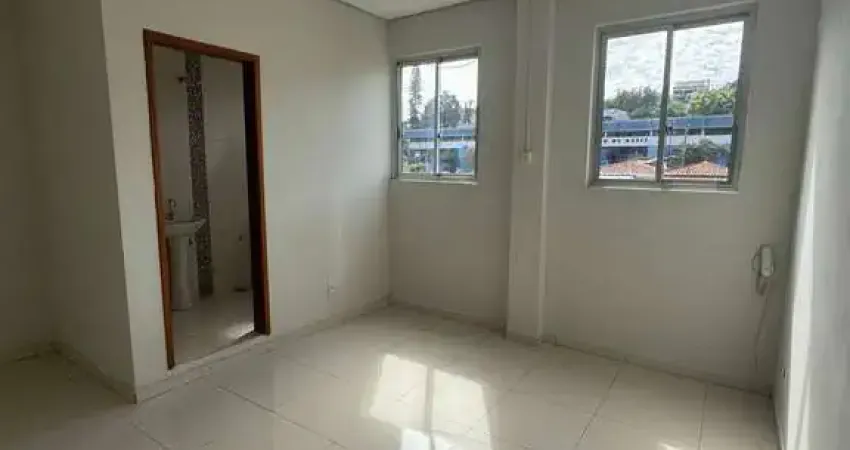 Ótima Sala Comercial p/ Locação! AV. Antônio Pires Pimentel .