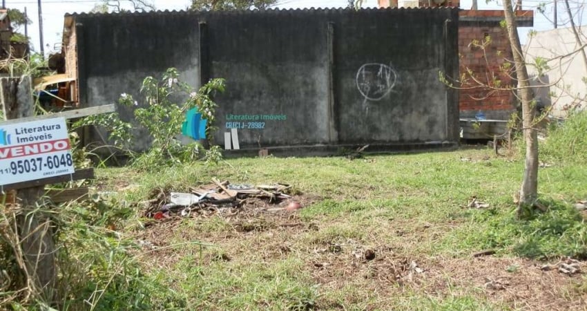 Loteamento Inteiro para Venda em Centro Ilha Comprida-SP