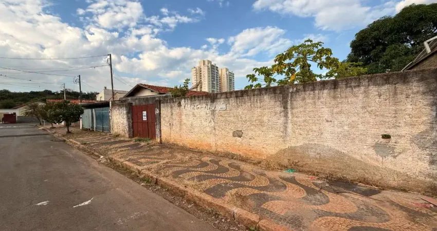 Terreno à venda na Rua Lourenço Dias, Centro, Araras