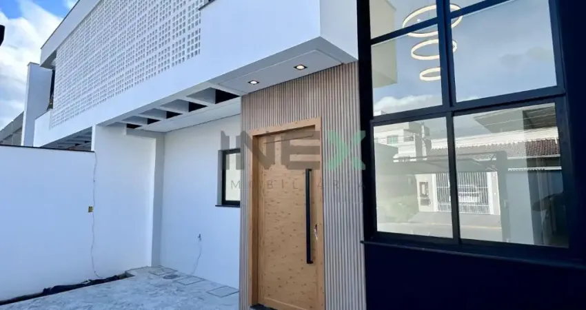 Casa nova 3 dormitórios 2 vagas no Bairro Rio Pequeno - Camboriú