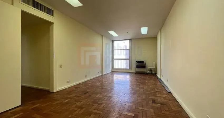 Sala Comercial à Venda no Centro do Rio de Janeiro com 89m²  3 Salas Cozinha 2 Banheiros Ótima Localização