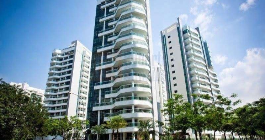 Excelente Apartamento à Venda Península na Barra da Tijuca Condomínio Fontvieille de 403m² com Ampla Sala  4 Suítes 6 Banheiros e 4 Vagas de Garagem