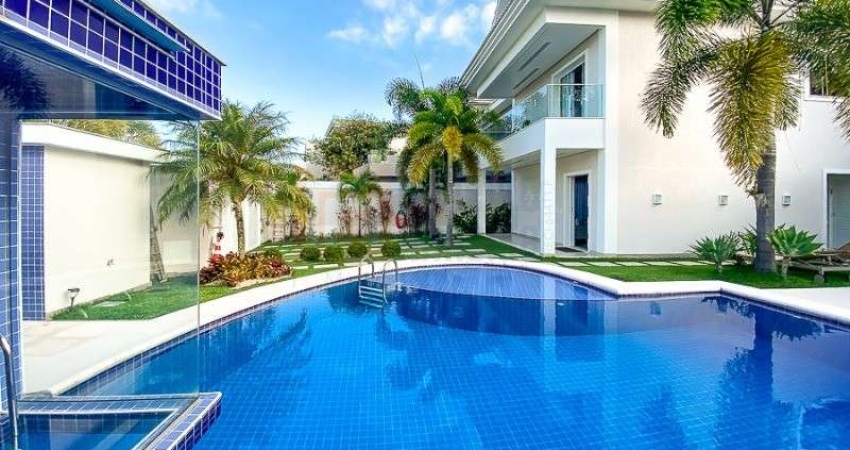Magnífica Casa à venda no Condomínio Riviera Del Sol Recreio dos Bandeirantes de 600m² com 4 Suítes Terraço Piscina Sauna Churrasqueira toda Mobiliada