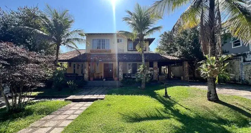 Casa à Venda Condomínio Village de Marapendi Barra da Tijuca de 842m²  em  Terreno com 1018m²  4 Quartos Sendo 3 Suítes Piscina Sauna Varanda Gourmet