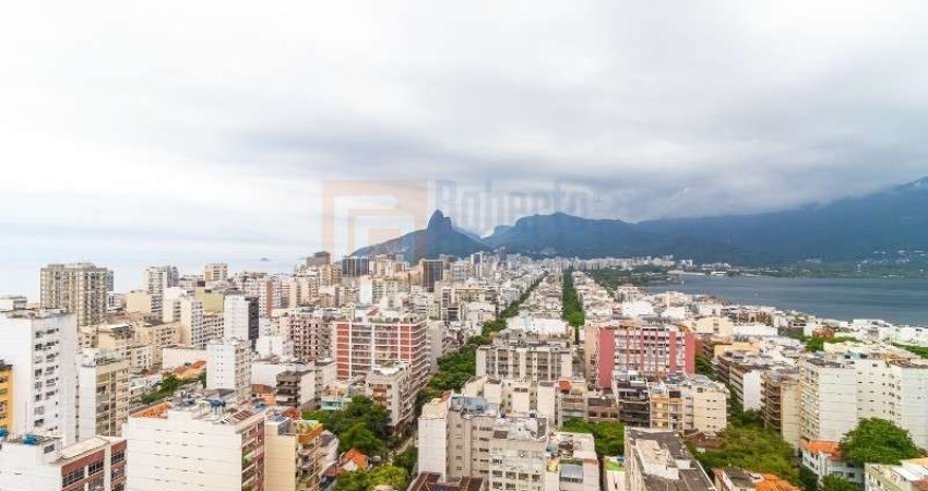 Apartamento à Venda em Ipanema Totalmente Reformado de 112m² com 3 Quartos com Armários Sendo 1 Suíte com Closet Cozinha Planejada