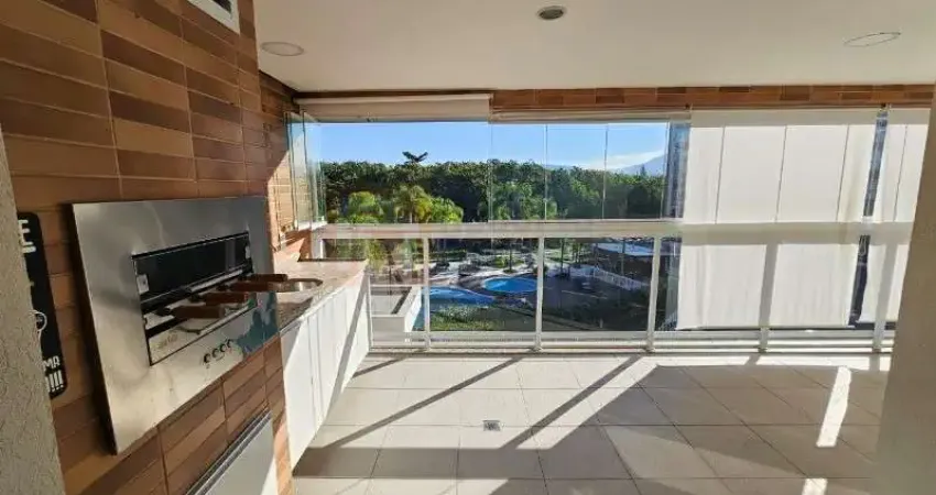 Locação Apartamento Condomínio Alphaland na Barra da Tijuca de 120m² com 3 Quartos Sendo 2 Suítes Sala Cozinha Planejada 2 Vagas de Garagem