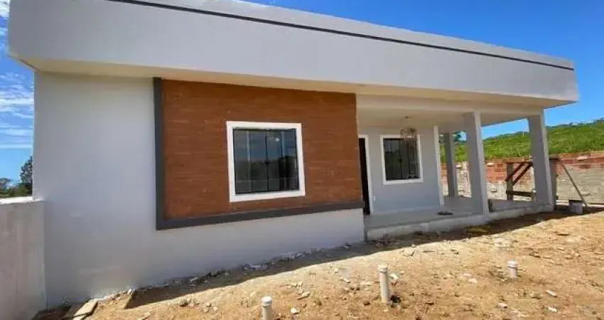 Casa para Venda em Saquarema, Jardim, 2 dormitórios, 1 suíte, 2 banheiros, 1 vaga