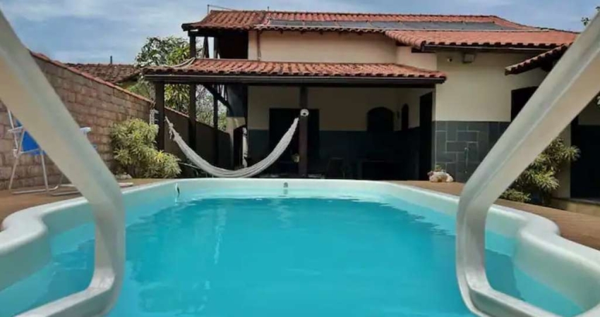Casa para Venda em Saquarema, Boqueirão, 5 dormitórios, 4 suítes, 5 banheiros, 2 vagas