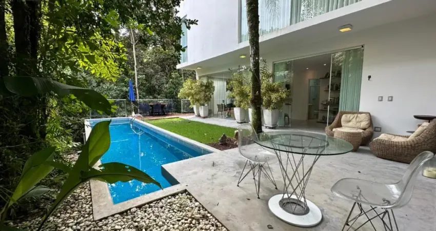 Casa para locação alphaville i salvador com 3 suites decorada