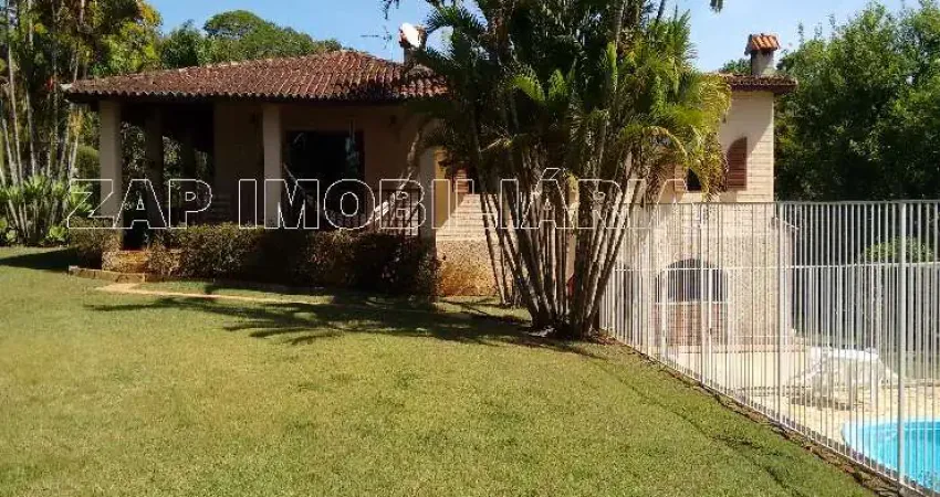 Casa com 5 quartos à venda na Travessa Aracy, Santa Luzia, Bragança Paulista