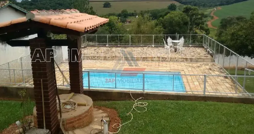 Chácara / sítio com 3 quartos à venda na Travessa Aracy, Mãe dos Homens, Bragança Paulista