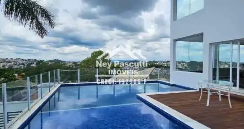 Casa à venda no bairro Aruja 5 em Arujá/SP