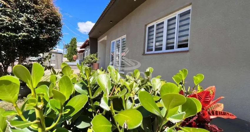 Casa à venda, country, cascavel - pr, piscina, 03 quartos, condondomínio